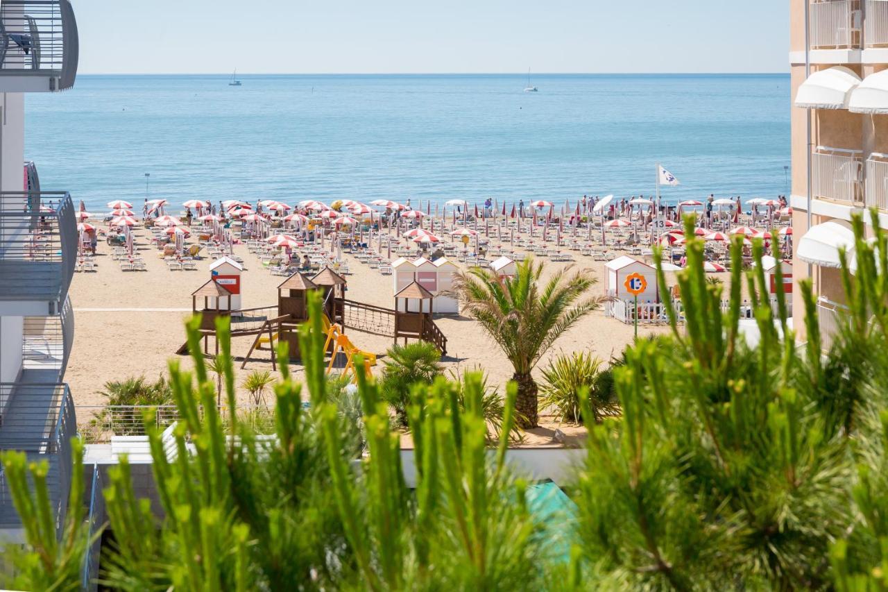 Marinella Hotel 3*