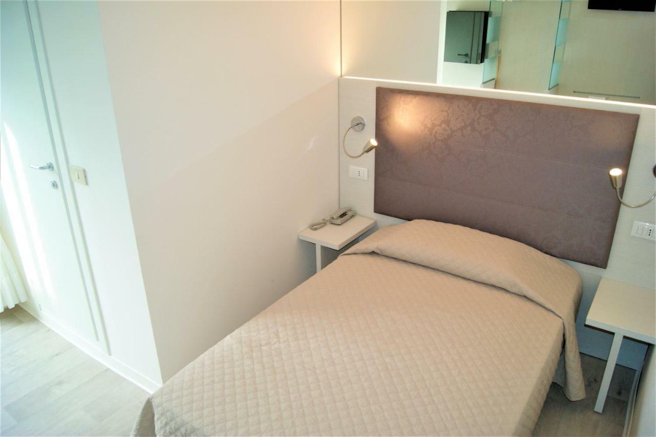 Marinella Hotel